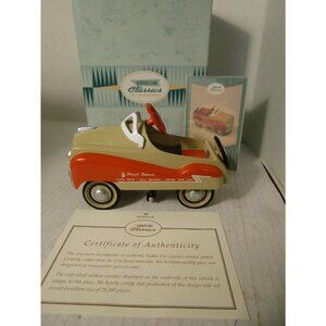 Hallmark Kiddie Car Classic 1959 Murray Golden Eagle 1:18 Scale Mini Pedal Car